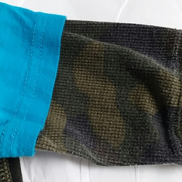 The children's place camo baby outfit - Picture 3 of 7